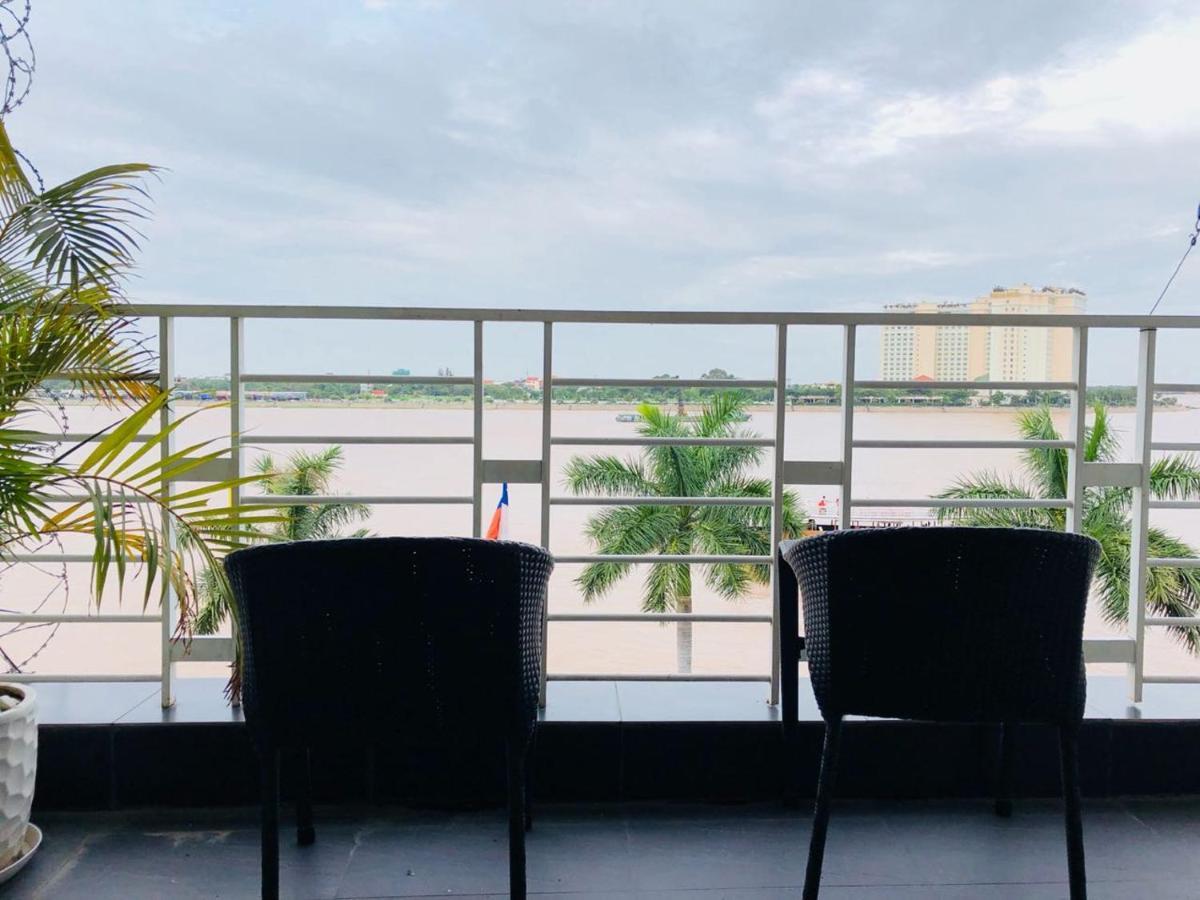 อาซิบัน คีย์ บูทิก โฮเต็ล Hotel พนมเปญ ภายนอก รูปภาพ