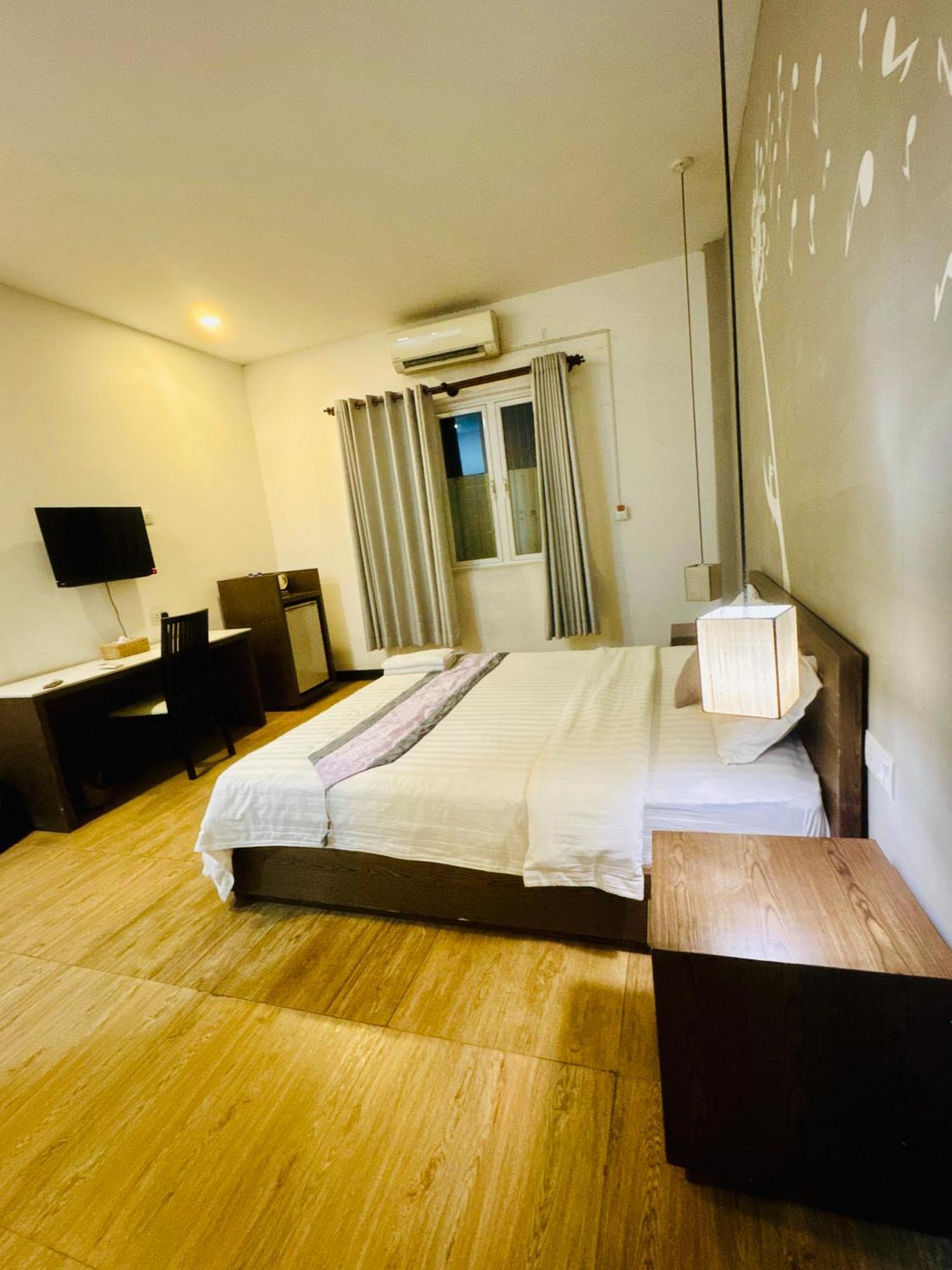 อาซิบัน คีย์ บูทิก โฮเต็ล Hotel พนมเปญ ภายนอก รูปภาพ