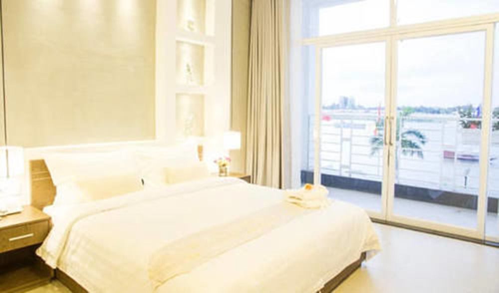 อาซิบัน คีย์ บูทิก โฮเต็ล Hotel พนมเปญ ภายนอก รูปภาพ